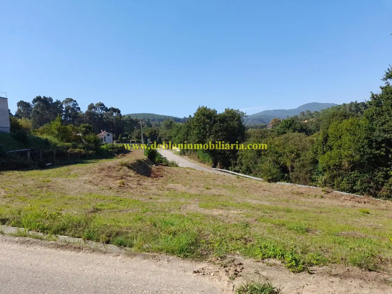Terreny residencial en venda a Tui