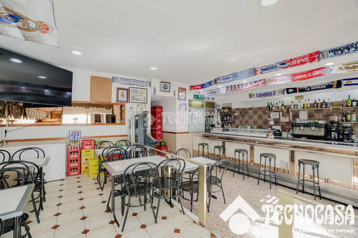 Business premises for sale in Sant Vicenç Dels Horts, imagen 2