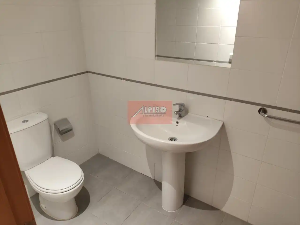 Bany de Dúplex en venda en Ourense Capital  amb Calefacció i Terrassa