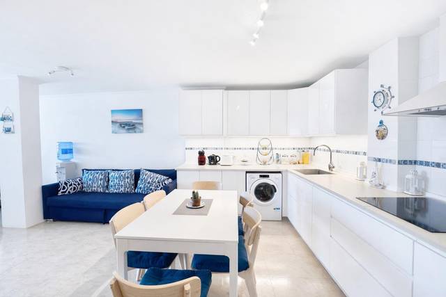 Piso en Venta en  DE NÀPOLS en Campos poble