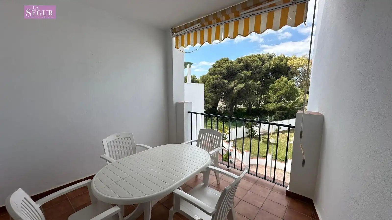 Balcony of Flat for sale in Conil de la Frontera  with Terrace, Furnished and Community pool