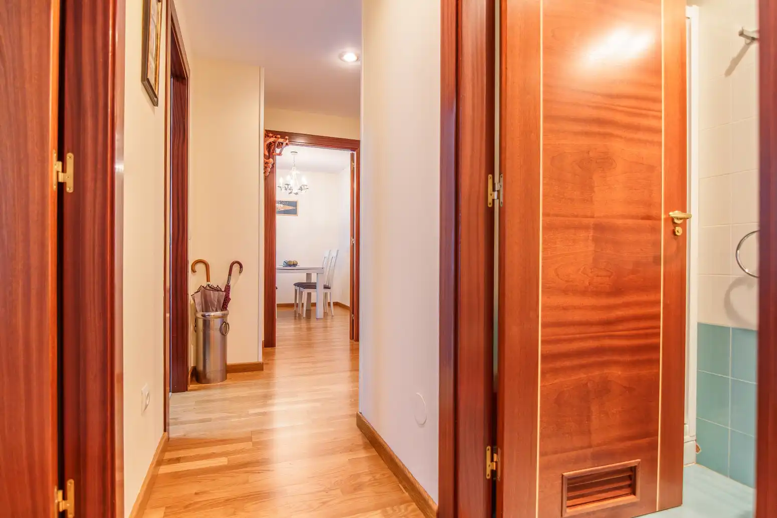 Wohnung zum Verkauf in Gozón mit Heizung, Privatgarten und Abstellraum