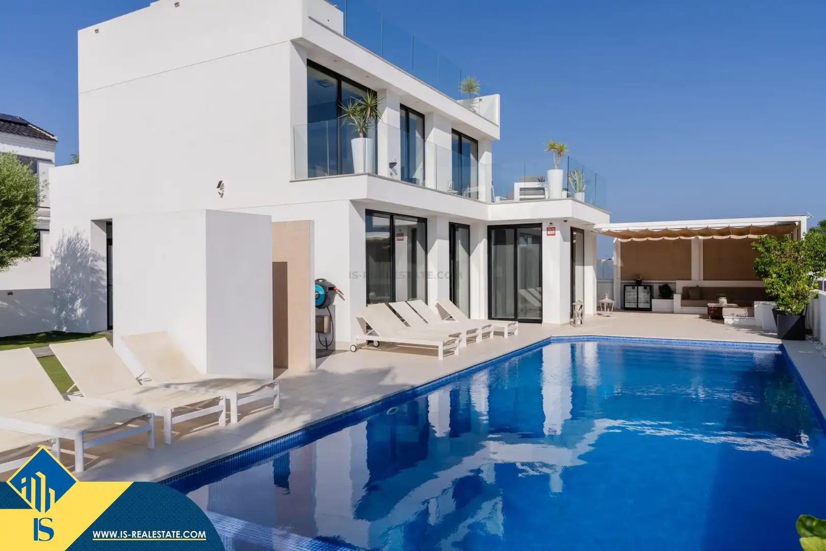 Xalet amb piscina en venda a San Fulgencio