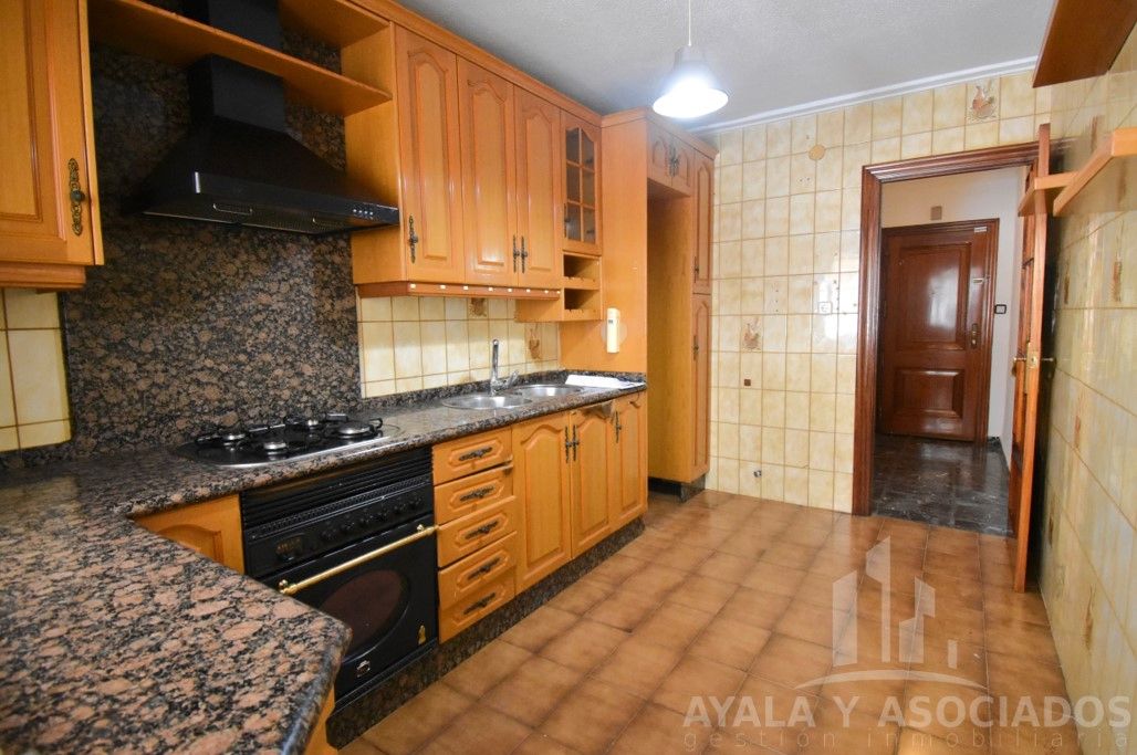 Cuina de Pis en venda en Cartagena amb Balcó