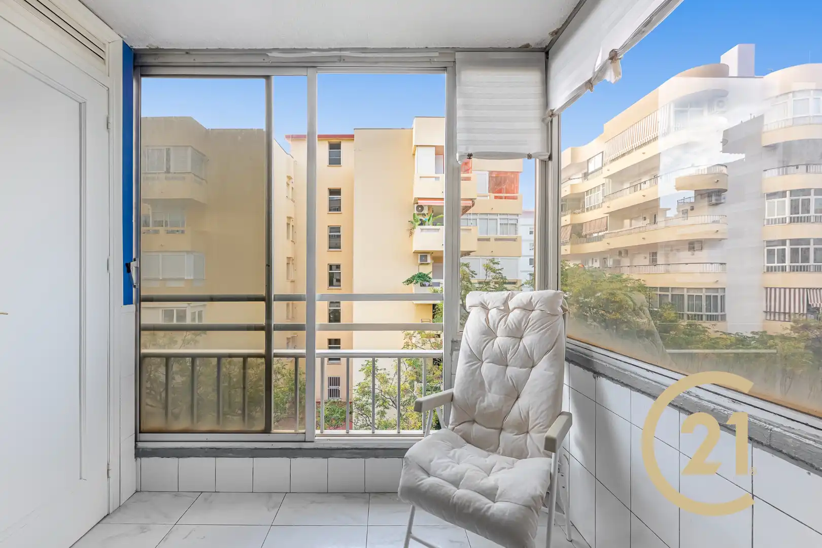 Flat with pool for sale in Avenida Ricardo Soriano 53, imagen 22