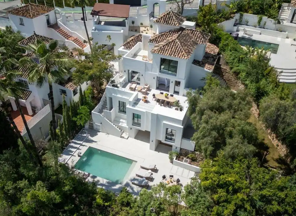 Habitatge amb terrassa en venda a Nueva Andalucía