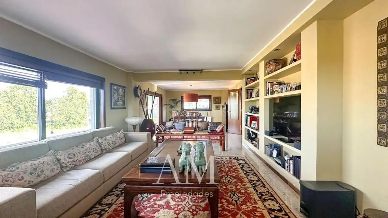 Detached house with garden for sale in Alcoucer, imagen 3