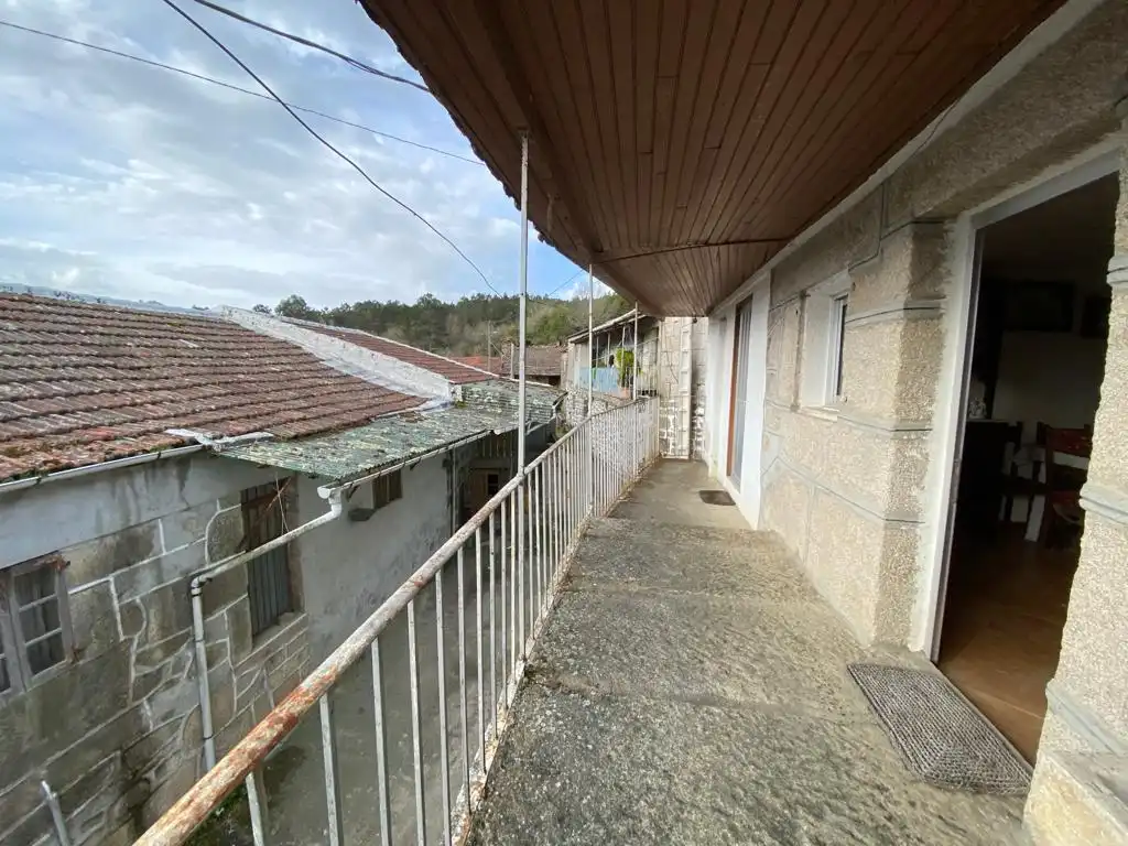 Casa con terraza en venta en As Laxas, imagen 3