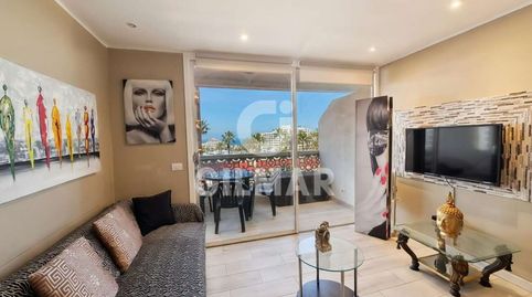 Foto 2 de Apartamento en venta en Playa de las Américas, Arona