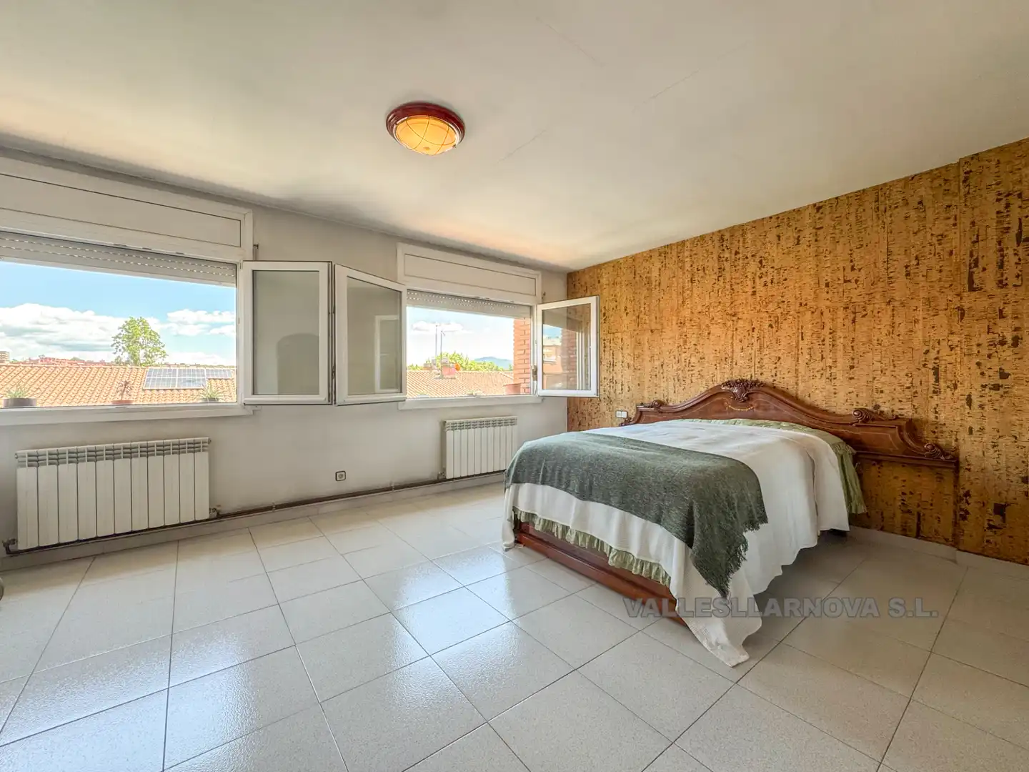 Habitación de Casa o chalet en venta en Mollet del Vallès con Calefacción, Jardín privado y Parquet