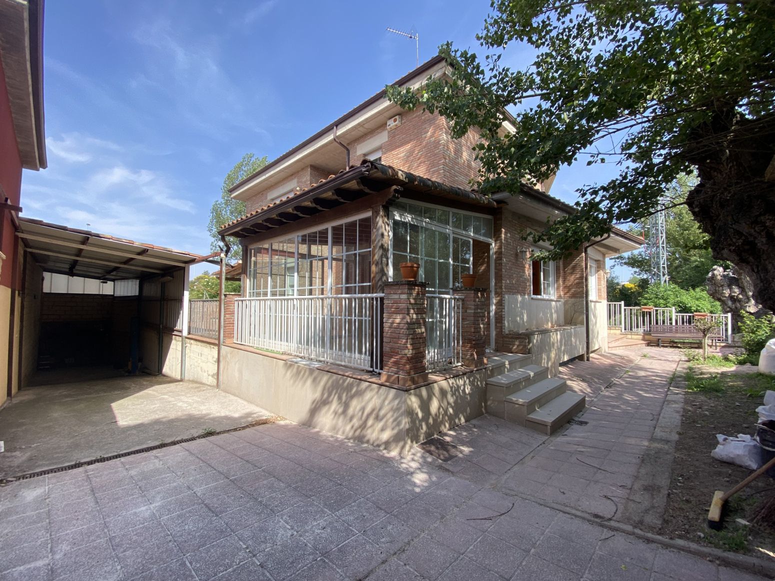 Exterior view of House or chalet for sale in Saldaña de Burgos  with Heating, Private garden and Terrace