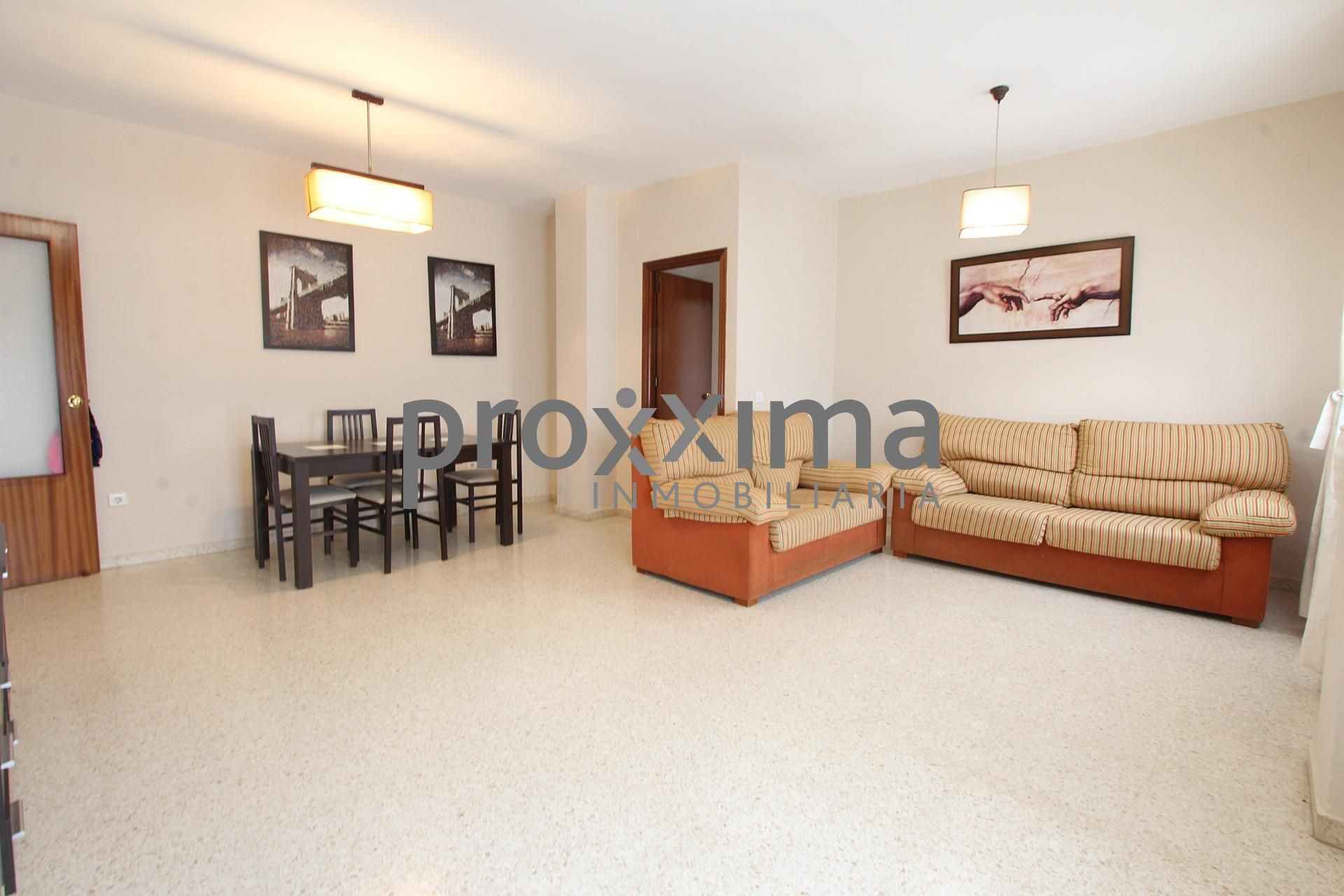 Pis de lloguer a Calle doctor nieto barrera, Colores -  Entreparques