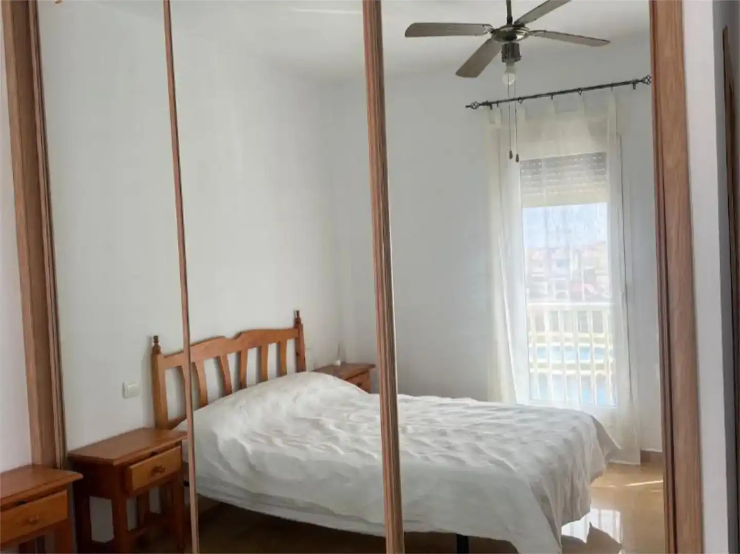 Habitación de Apartamento de alquiler en Pulpí con Jardín privado, Piscina y Amueblado