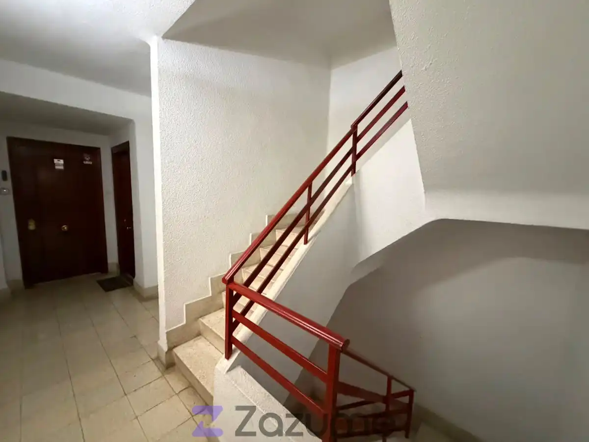 Flat for rent in Valencia  with Air Conditioner, Furnished and Oven