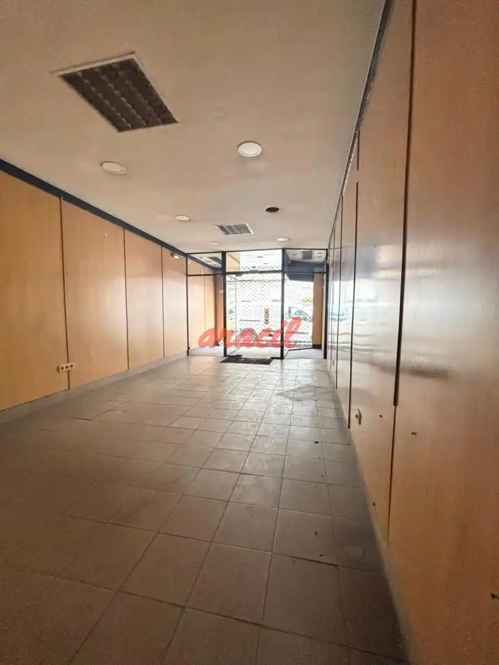 Business premises for sale in Couto