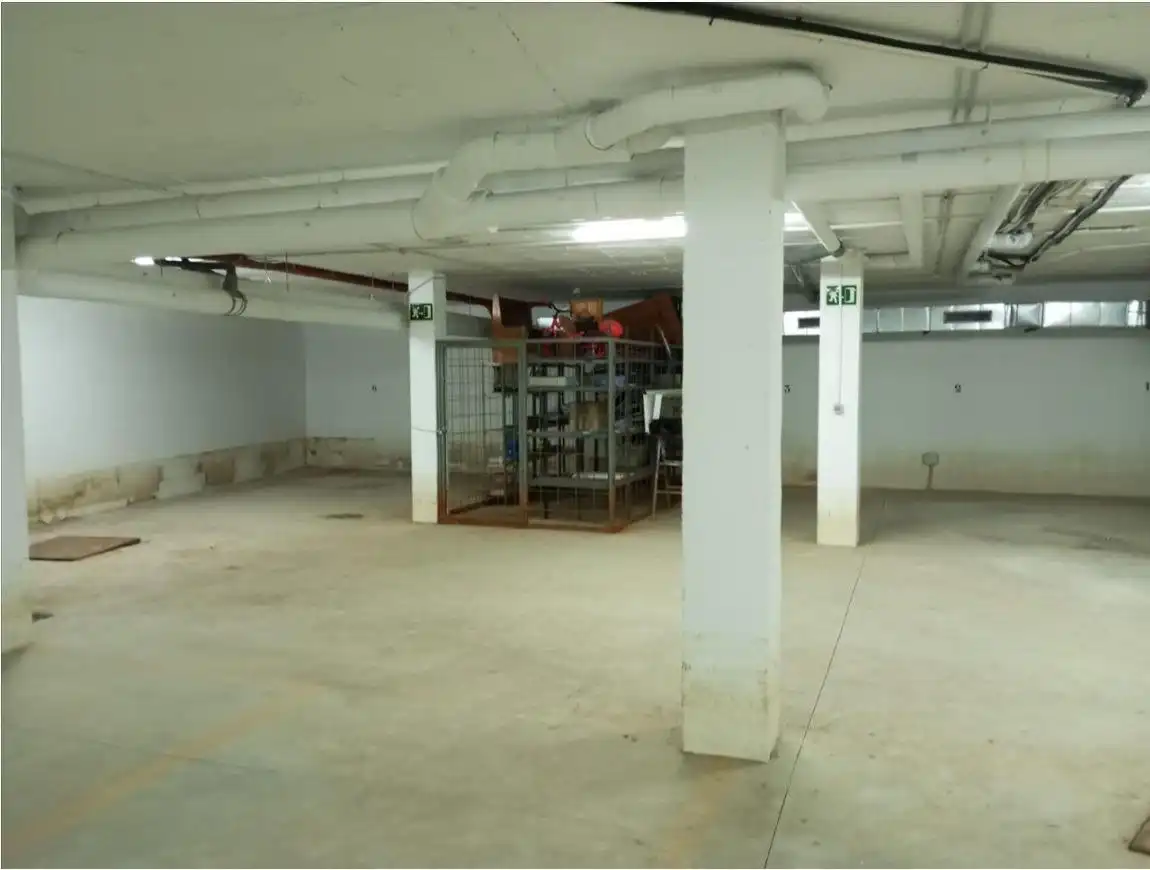 Einzelparkplatz zum Verkauf in Los Barrios, imagen 2