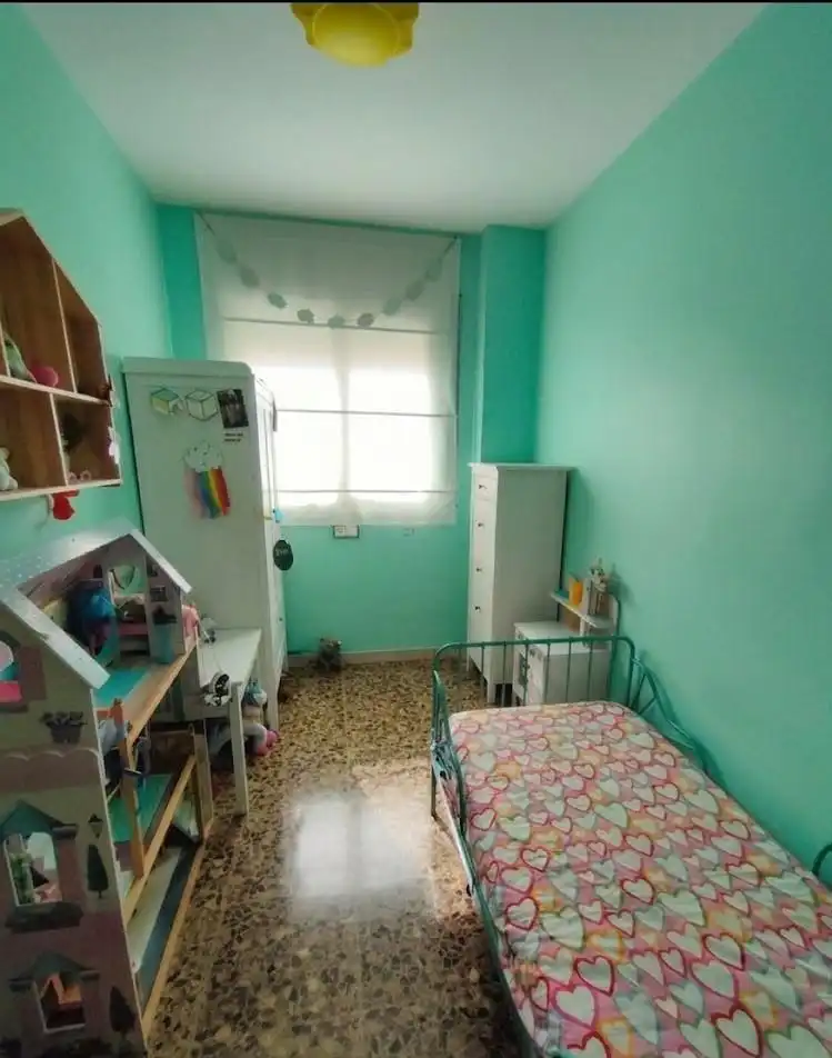 Habitación de Piso en venta en Terrassa con Calefacción y Balcón