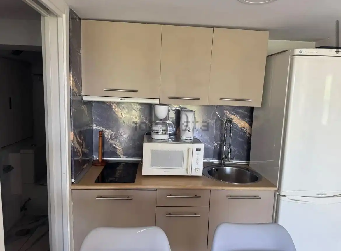 Kitchen of Duplexes for rent in Corpa, Madrid
