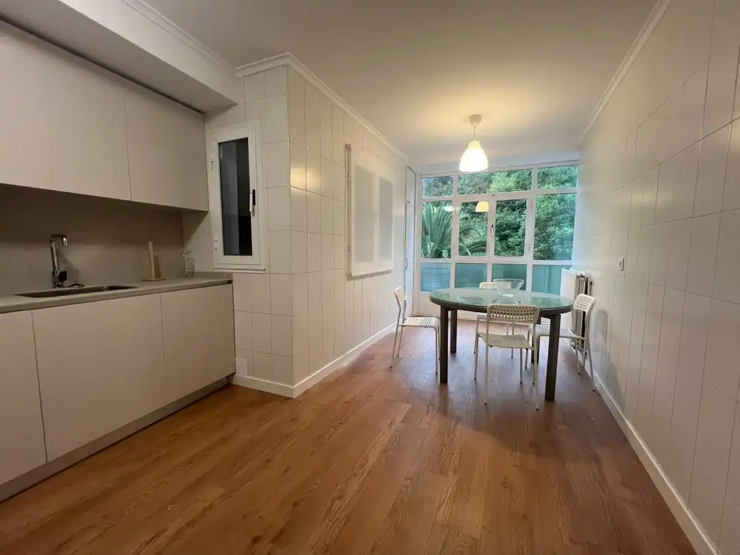Comedor de Piso de alquiler en Donostia - San Sebastián  con Calefacción