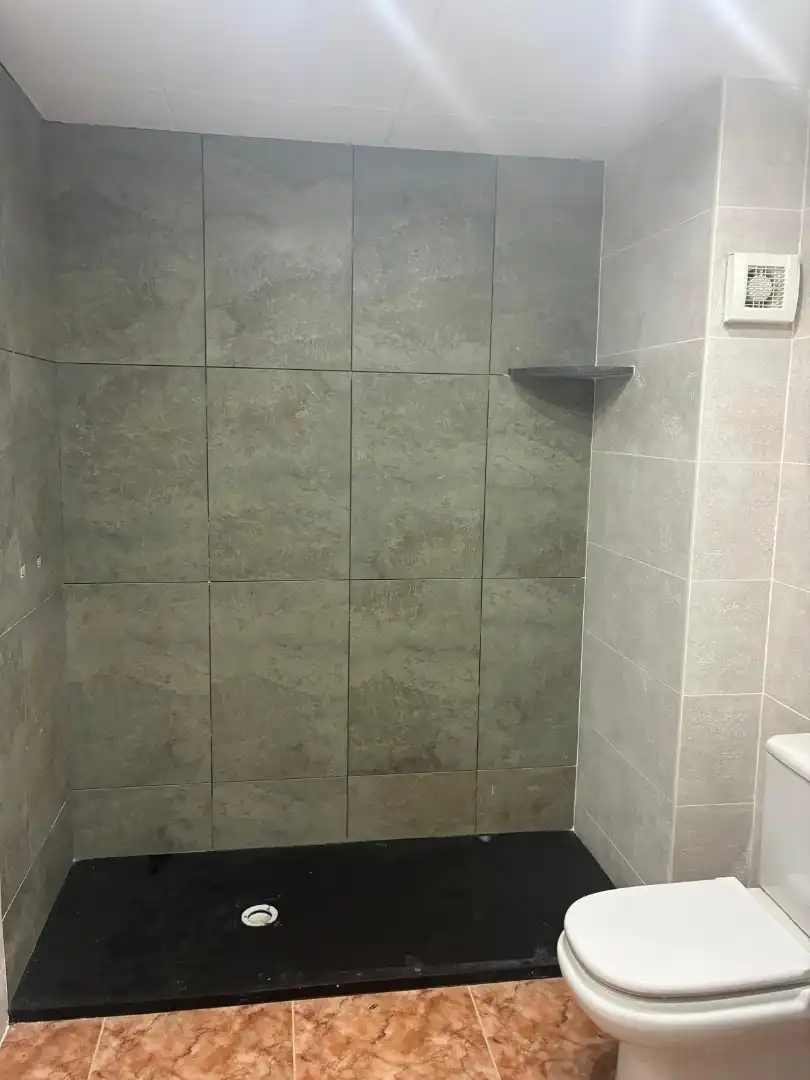 Bany de Pis en venda en Cerdanyola