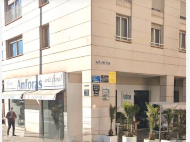 Local comercial en Venta en Calle Arjona, 20 en Arenal - Museo
