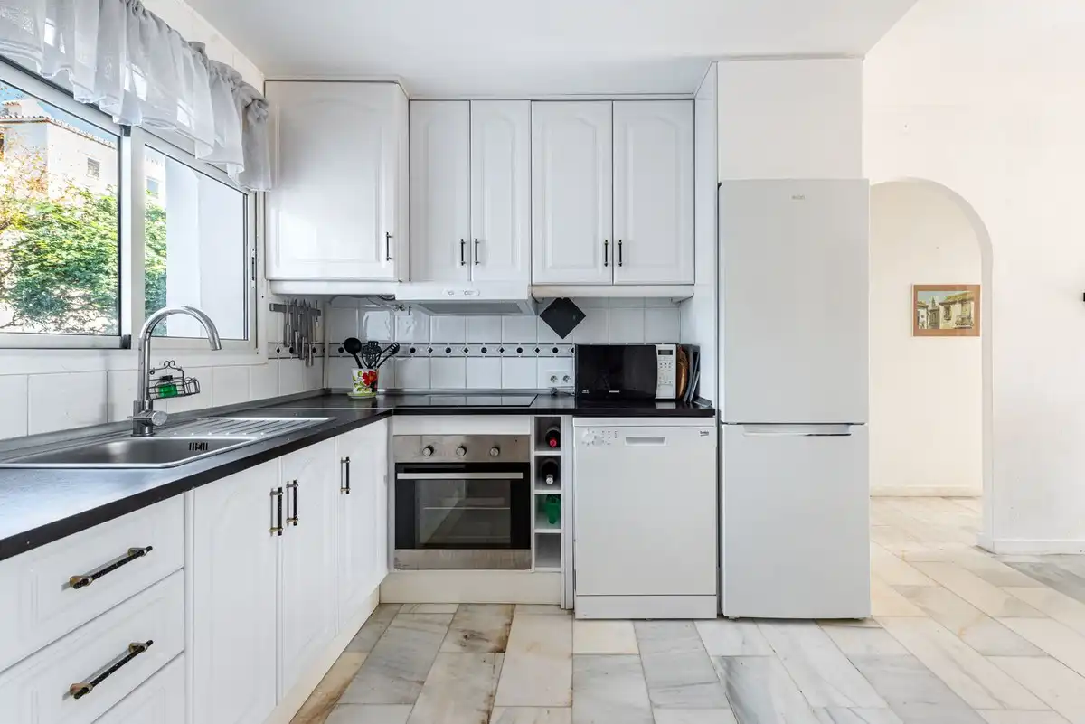 Cuina de Apartament en venda en Mijas amb Aire condicionat, Calefacció i Terrassa