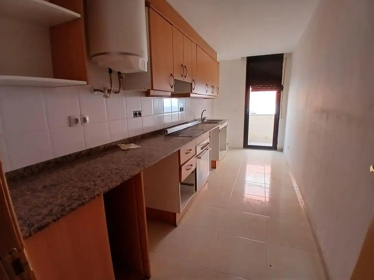Cuina de Pis en venda en Amposta amb Aire condicionat i Balcó