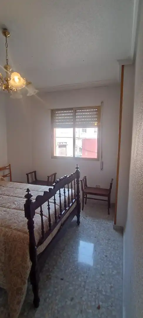 Habitación de Piso en venta en Mula con Terraza y Balcón