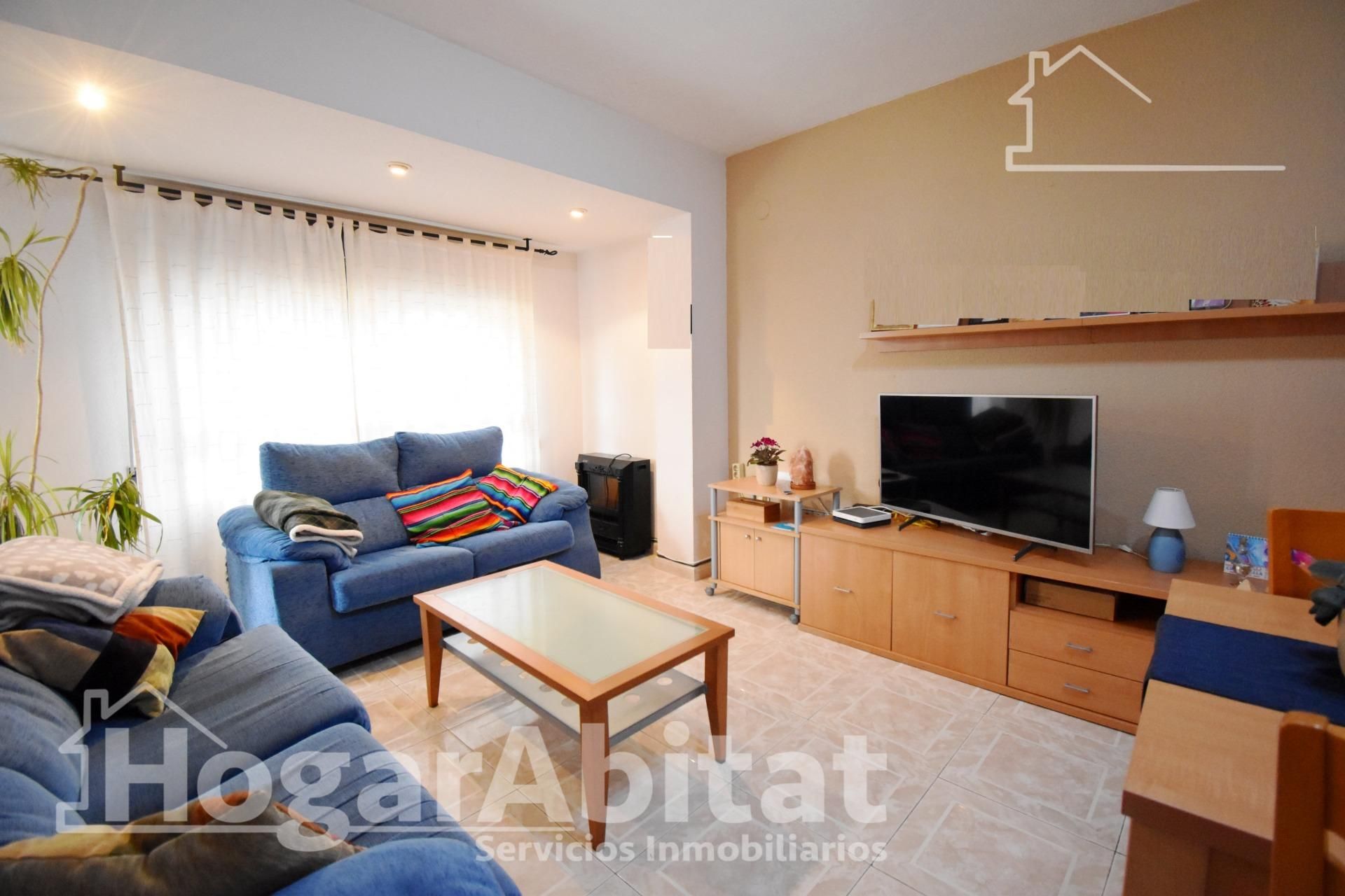 Sala de estar de Piso en venta en Gandia con Terraza y Amueblado