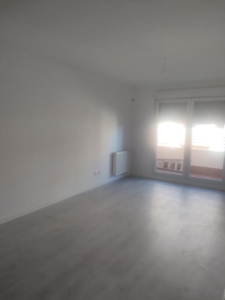 Habitación de Piso de alquiler en Alcalá de Henares con Aire acondicionado, Calefacción y Terraza