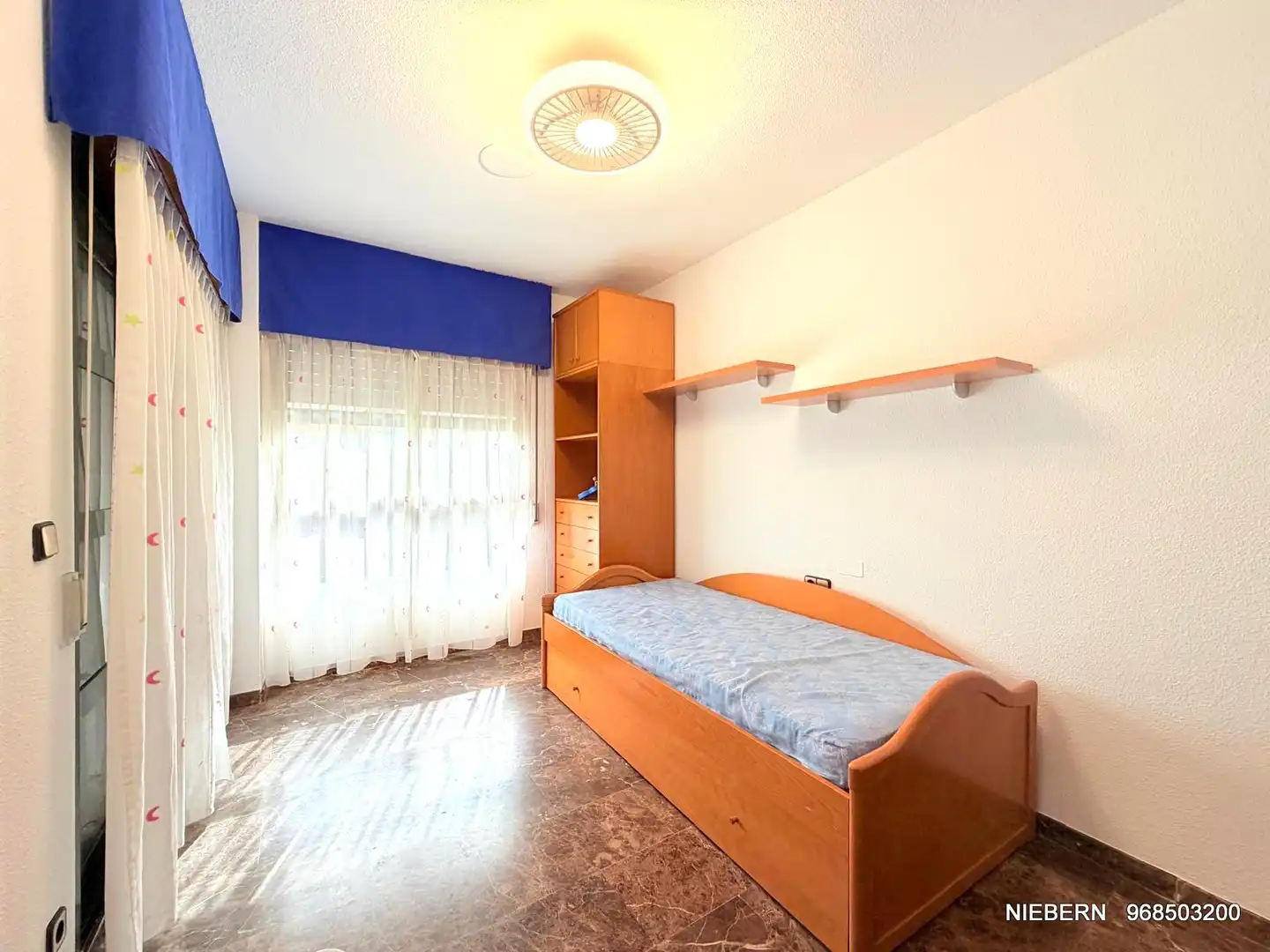 Bedroom of Flat for rent in Cartagena  with Furnished and Balcony