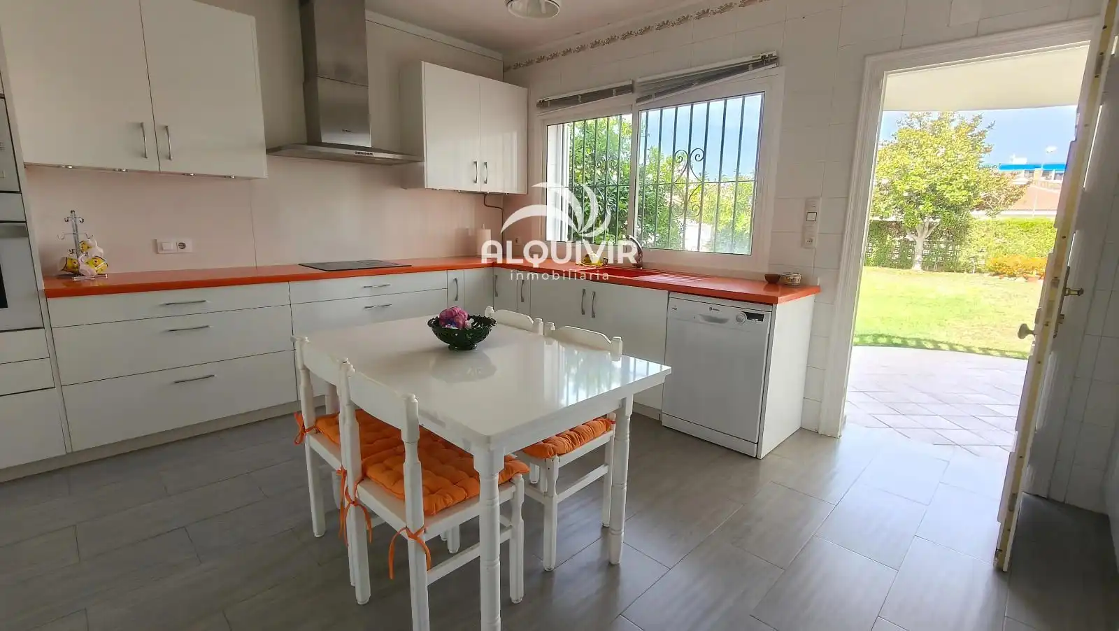 Cocina de Casa o chalet en venta en Almonte con Terraza, Trastero y Piscina