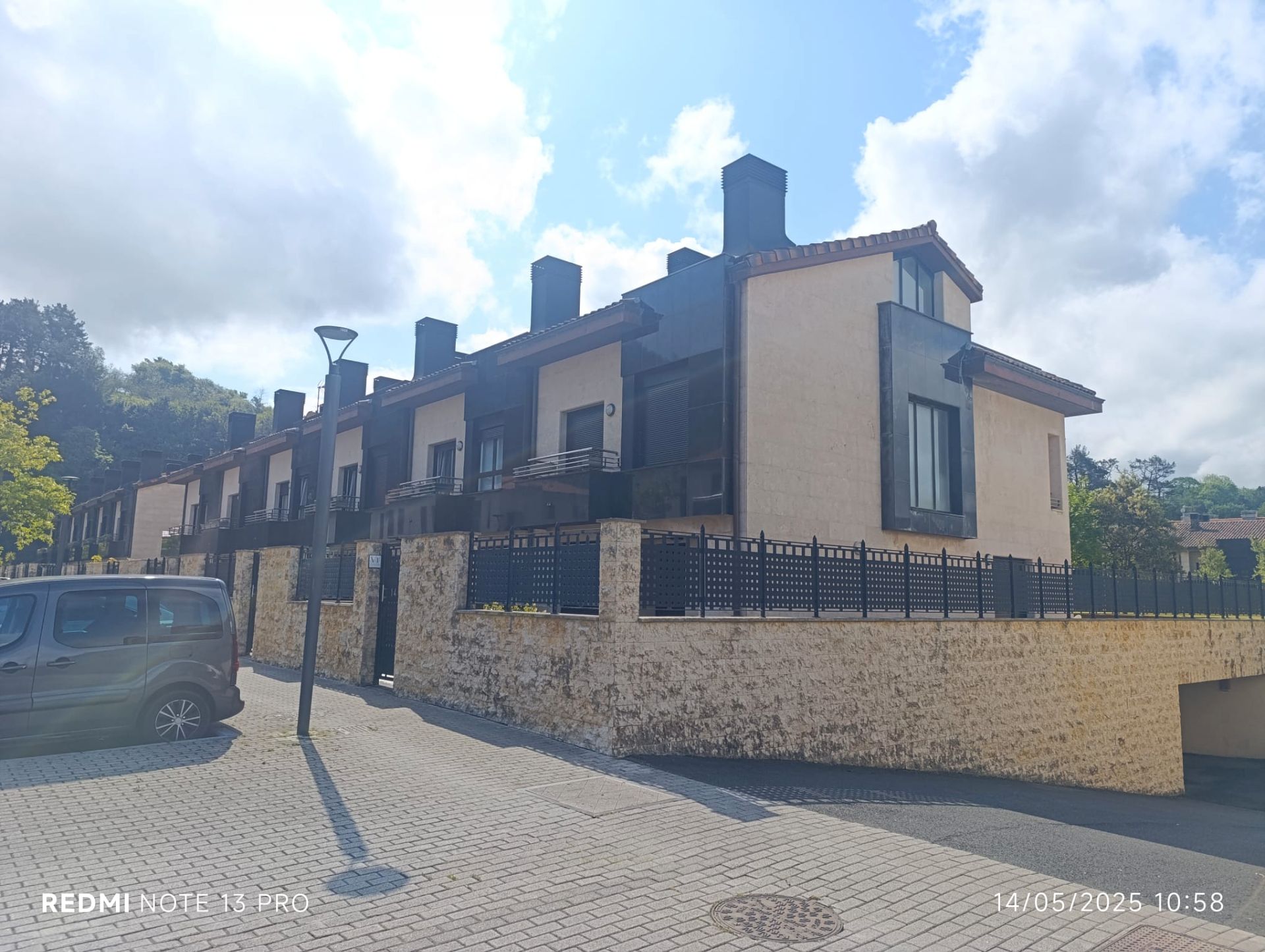 Exterior view of Single-family semi-detached for sale in Orio  with Air Conditioner, Heating and Terrace
