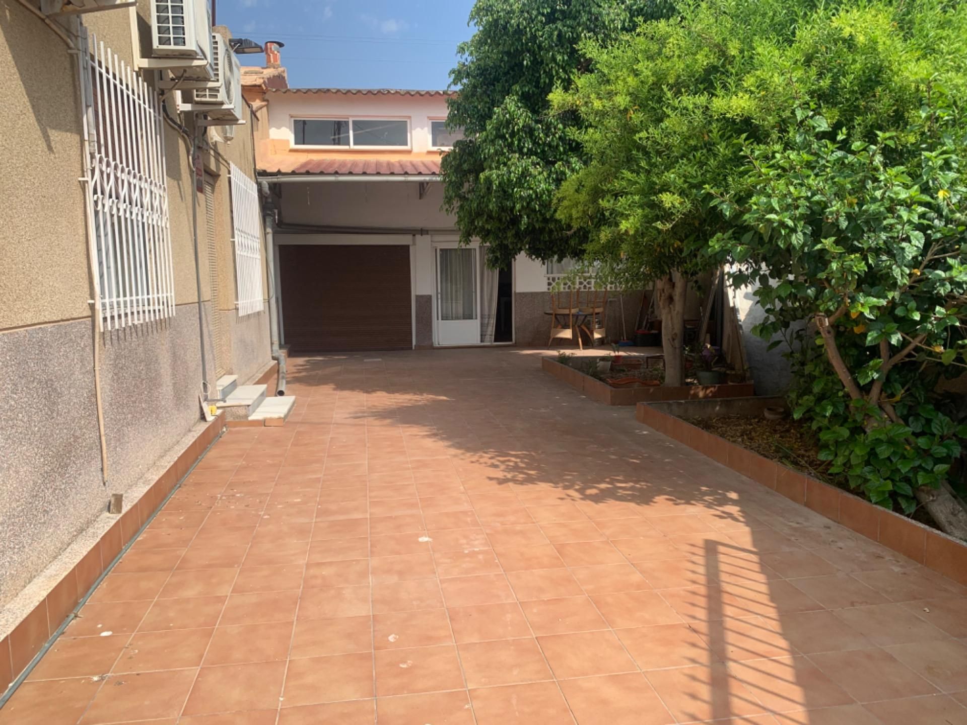 Exterior view of House or chalet for sale in  Murcia Capital  with Air Conditioner, Private garden and Terrace