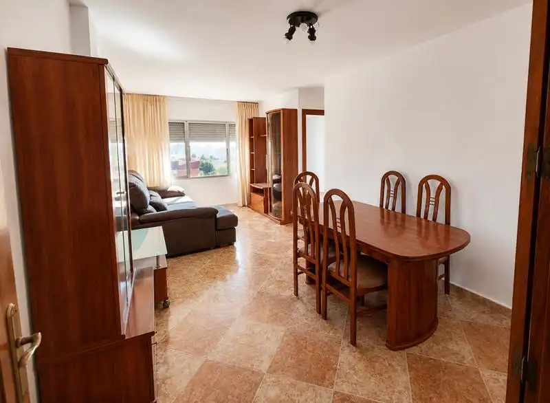 Comedor de Piso en venta en Málaga con Jardín privado