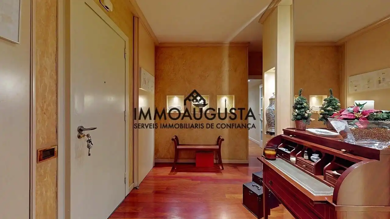 Piso en venta en Sant Gervasi- Galvany