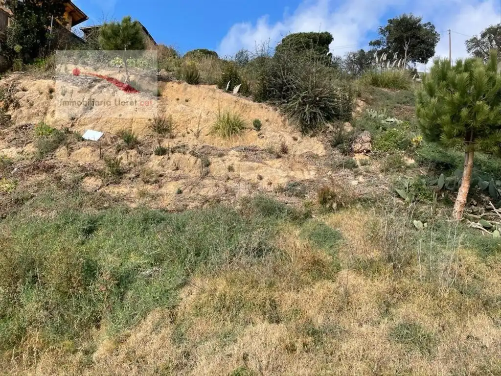Terreno residencial en venta en Carrer Euro 17, imagen 2