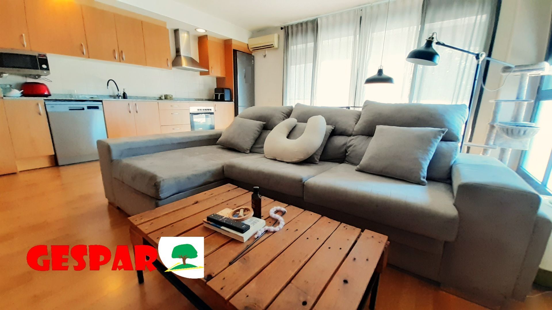 Living room of Flat for sale in Parets del Vallès  with Air Conditioner and Heating
