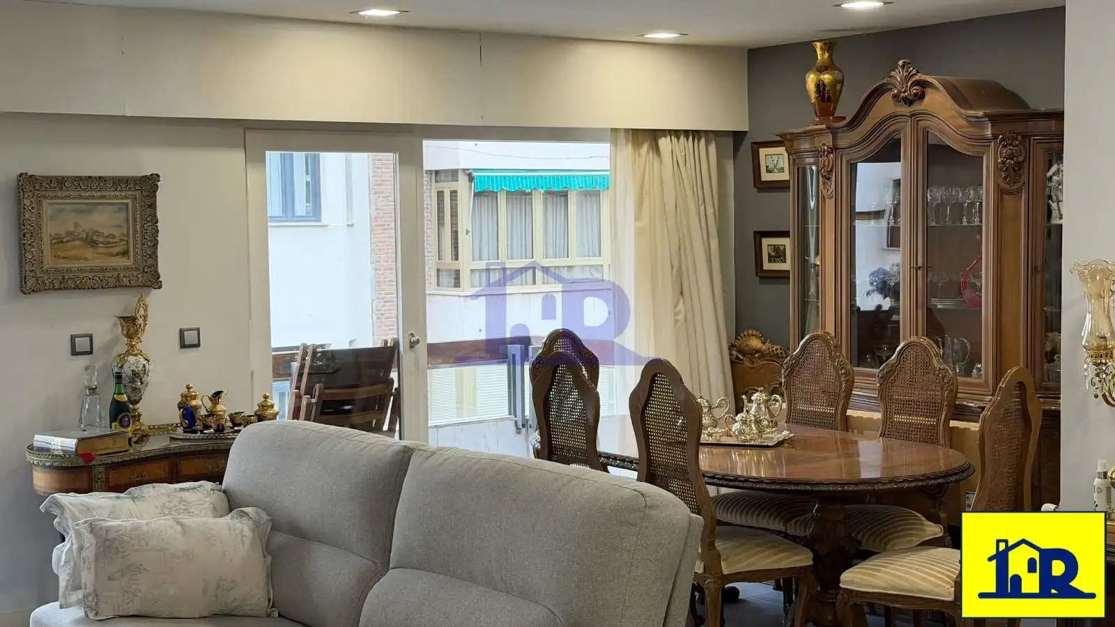 Dining room of Flat for sale in Cuenca  with Air Conditioner, Heating and Terrace