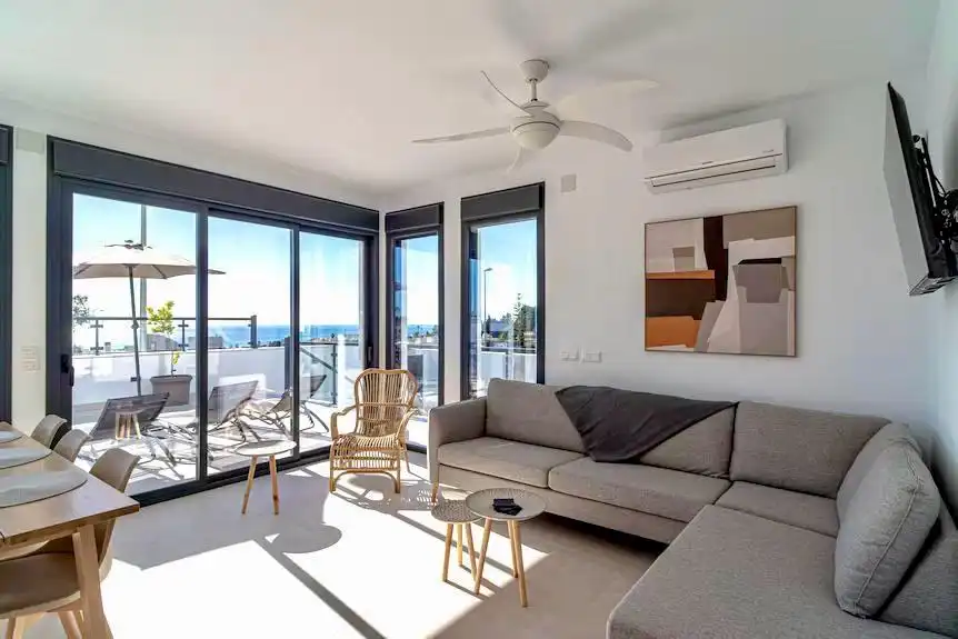 Sala de estar de Casa o chalet en venta en Nerja con Aire acondicionado y Piscina