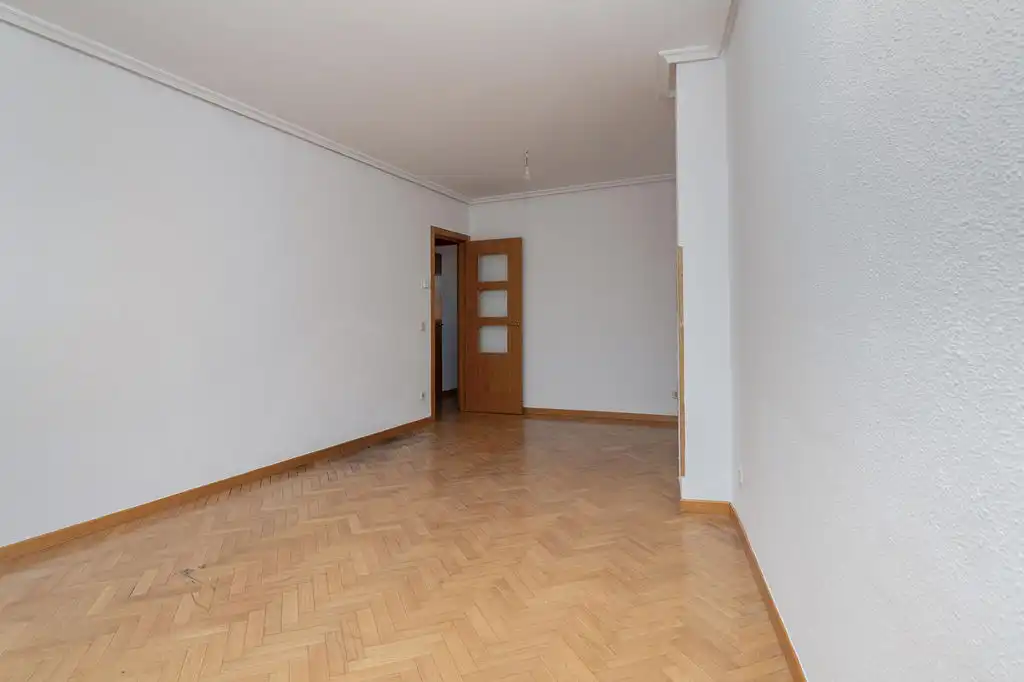 Flat with lift for sale in C/ Domingo Párraga, imagen 6