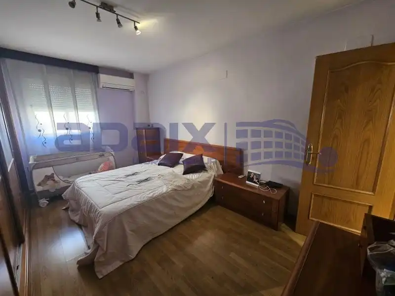 Bedroom of Flat for rent in Puertollano  with Air Conditioner, Parquet flooring and Terrace
