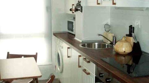 Foto 5 de Piso en venta en Sor Maria Delcarmen, Santoña, Cantabria