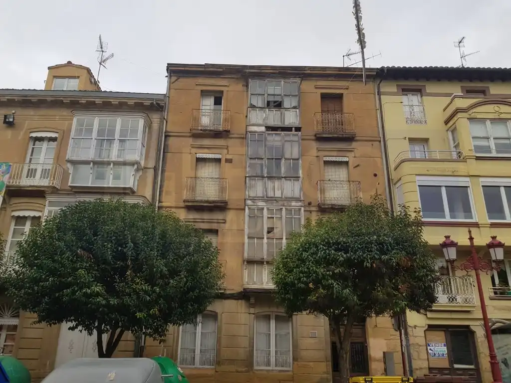 Altres en venda a Calle Virgen De La Vega