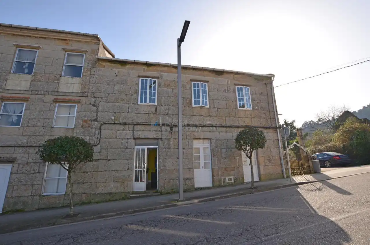 Vista exterior de Casa adosada en venta en Mondariz-Balneario con Calefacción, Jardín privado y Terraza