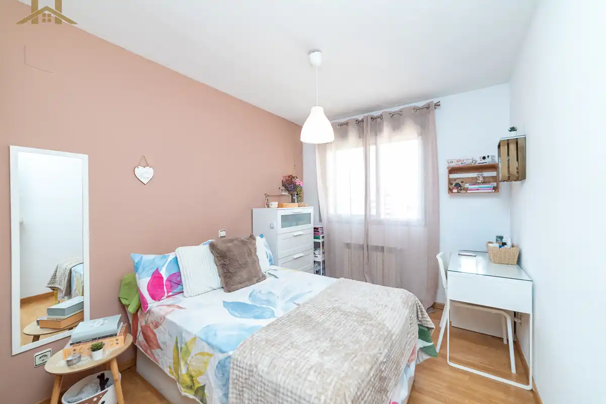 Piso en venta en Calle Fuente Vieja, El Nido - Las Fuentes
