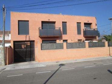Parcheggio in vendita a CADIS (DE)