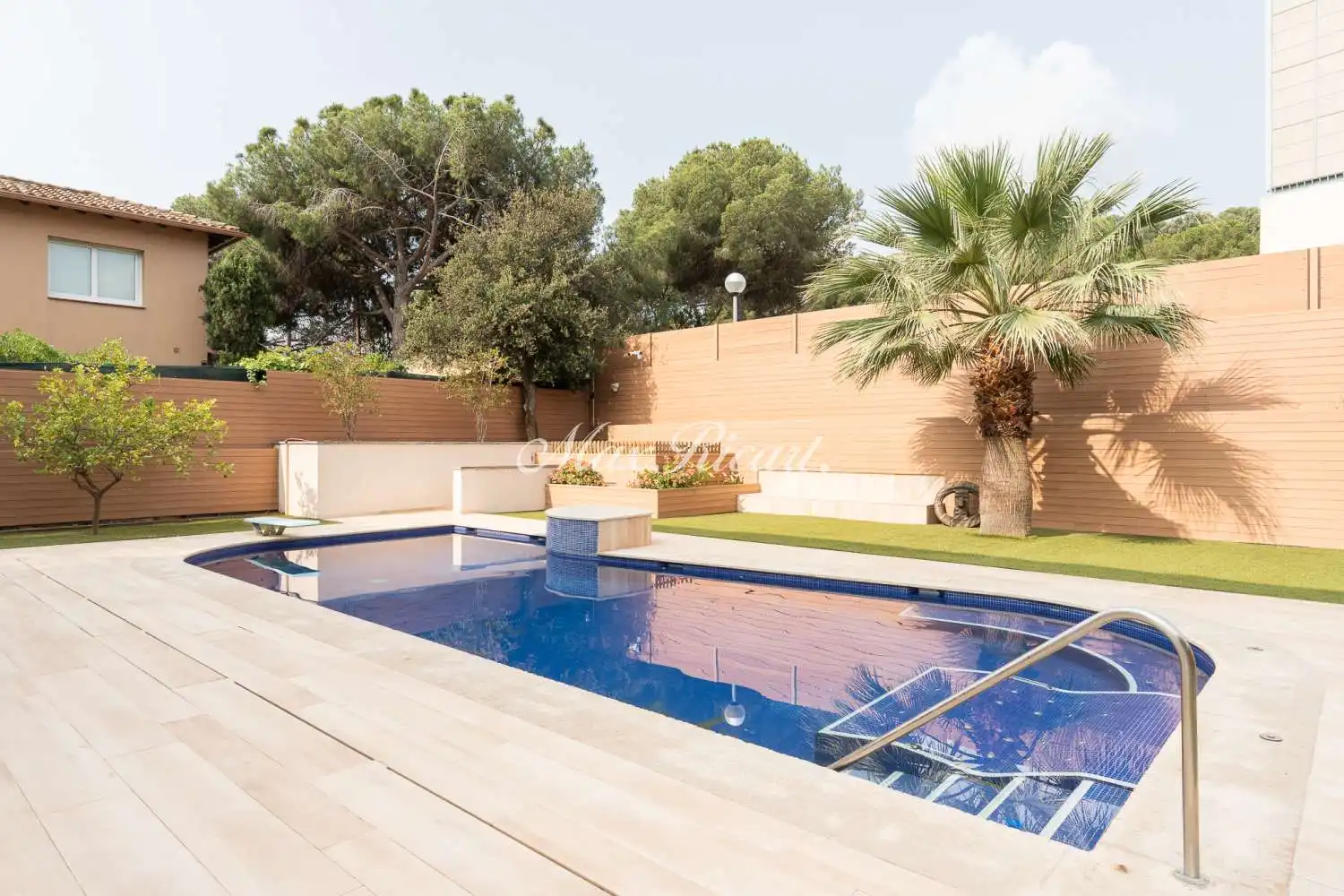 Piscina de Casa o chalet en venta en Barcelona con Aire acondicionado, Calefacción y Terraza