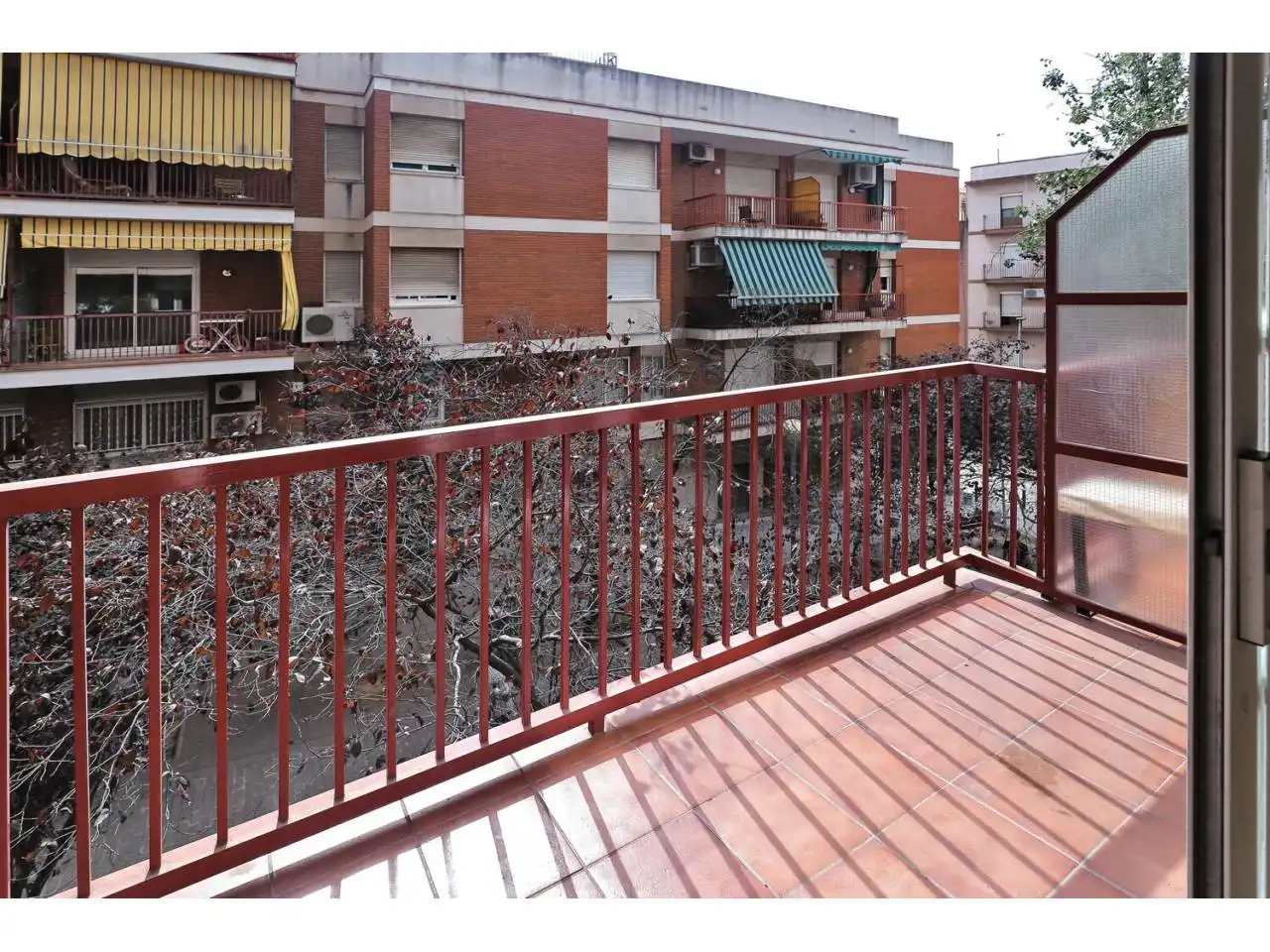 Piso con terraza en venta en Nou Barris, imagen 19