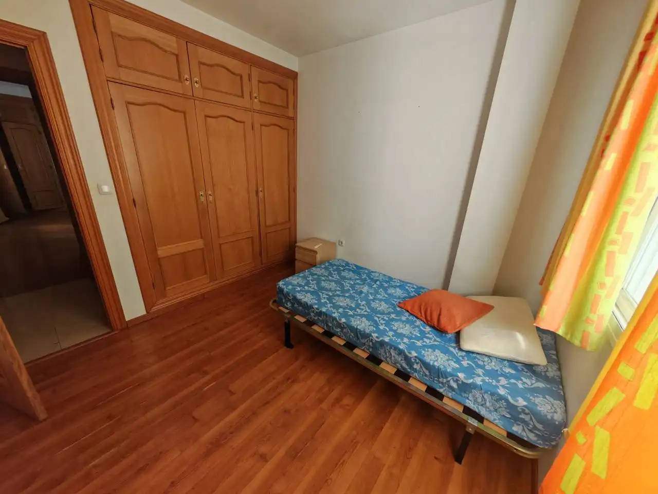 Schlafzimmer von Wohnung zum Verkauf in Huétor Tájar mit Klimaanlage, Heizung und Terrasse